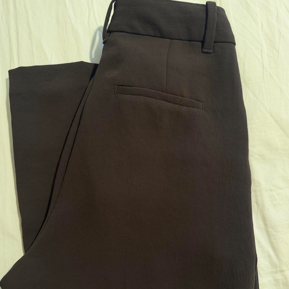 Aritzia brown effortless pants - Picture 2 of 2
